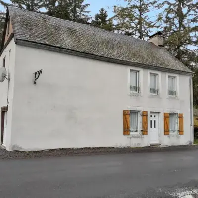 Maison accueillante à Saint-Gènes-Champespe + Vue sur le lac