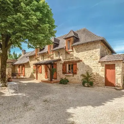 Cozy Home In Terrasson-Lavilledieu With Wifi