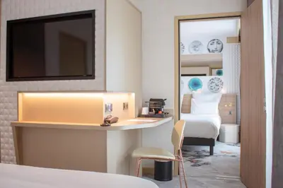 Télévision ou salle de divertissement dans l'établissement Brit Hotel Limoges Centre Gare - Hôtel & Spa