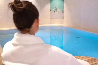 Piscine de l'établissement Brit Hotel Limoges Centre Gare - Hôtel & Spa ou située à proximité