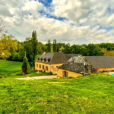 A 5 min de Lascaux - Ferme Périgourdine - Gîte du Fraysse
