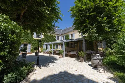 Jardin de l'établissement Le Moulin de Mitou