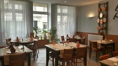 Restaurant ou autre lieu de restauration dans l'établissement Hotel Le Saint Georges