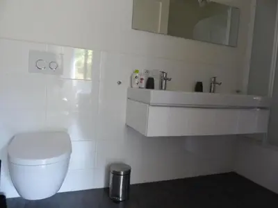 Salle de bains dans l'établissement Domaine l'Ancien Vignoble