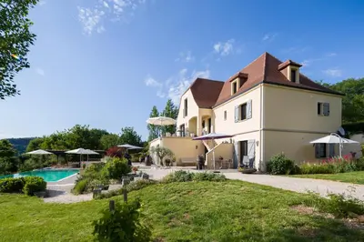 Piscine de l'établissement Domaine l'Ancien Vignoble ou située à proximité