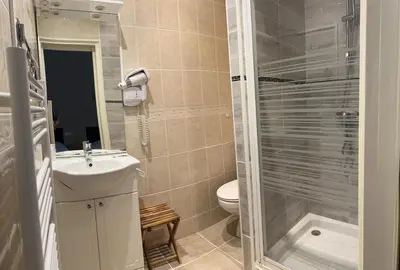 Salle de bains dans l'établissement Hotel du Lion d'Or
