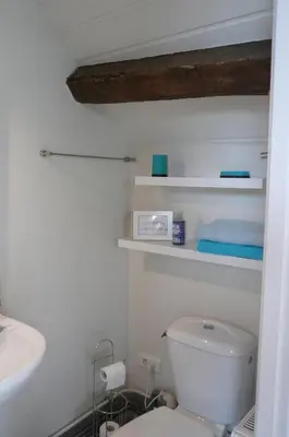 Salle de bains dans l'établissement le Petit Papillon