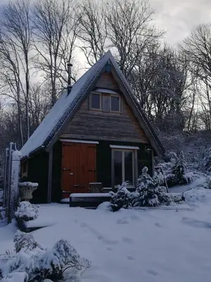 L'établissement Le Chalet de Chameil en hiver