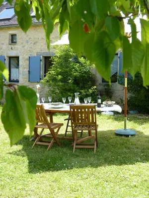 Jardin de l'établissement Aux fontaines d'Eyvigues