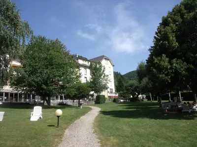 Jardin de l'établissement Family Hotel