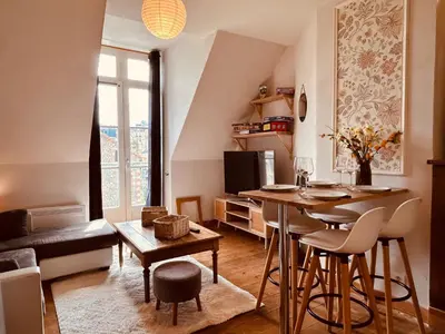 Coin salon dans l'établissement Appartement Albuconis 4, deux chambres 70 M2