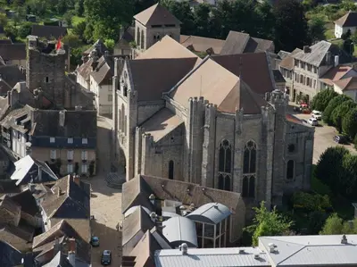 Vue générale sur Saint-Yrieix-la-Perche ou vue de la ville depuis l'appartement
