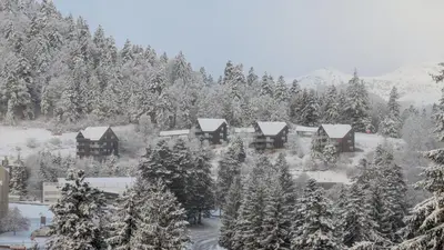 L'établissement Le Rocher Du Cerf en hiver
