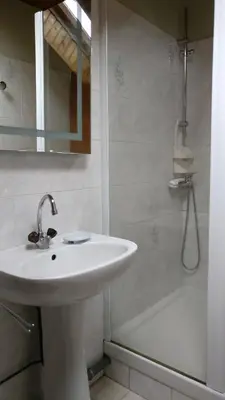 Salle de bains dans l'établissement La cle des champs
