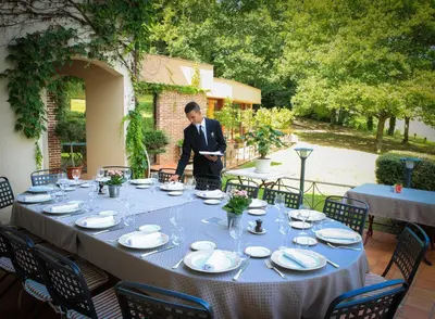 Restaurant ou autre lieu de restauration dans l'établissement Les Trois Soleils