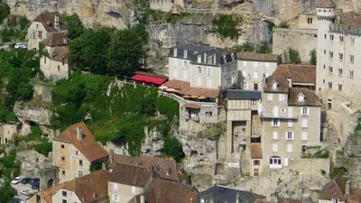 Vue panoramique sur l'établissement Les pirondeaux