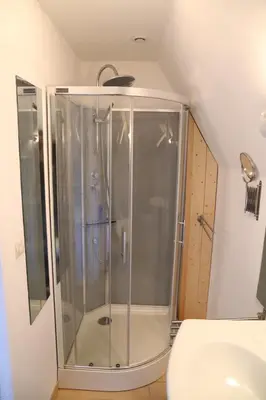 Salle de bains dans l'établissement Le Four à Pain