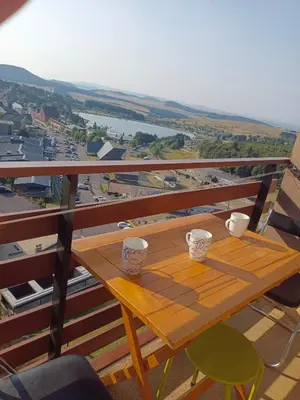 Balcon ou terrasse dans l'établissement studio aux pieds des pistes