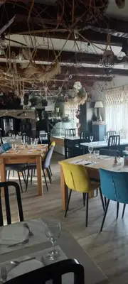 Restaurant ou autre lieu de restauration dans l'établissement Le Saint Mary