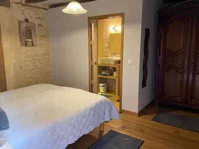 Un ou plusieurs lits dans un hébergement de l'établissement Moulin Lou Apmay