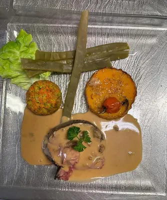 Nourriture dans l'hôtel ou à proximité