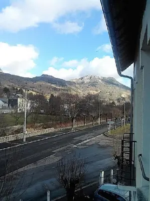 Vue générale sur la montagne ou vue sur la montagne depuis l'appartement