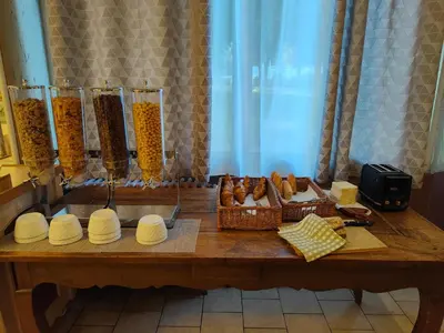 Nourriture dans l'hôtel ou à proximité