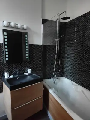 Salle de bains dans l'établissement Hotel Au Val Doré