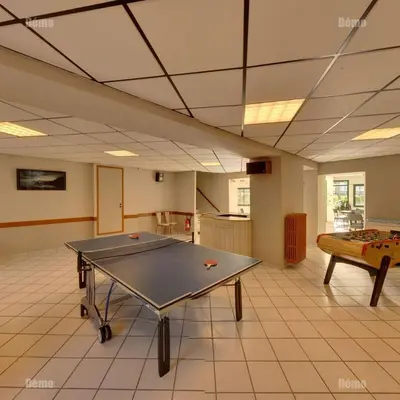 Billard dans l'établissement Hotel Au Val Doré