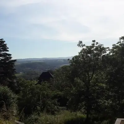 Gîte au calme avec point de vue proche Turenne