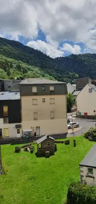 Vue générale sur la montagne ou vue sur la montagne depuis l'appartement