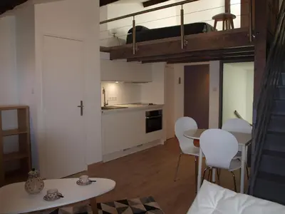 Cuisine ou kitchenette dans l'établissement Appart face au mail