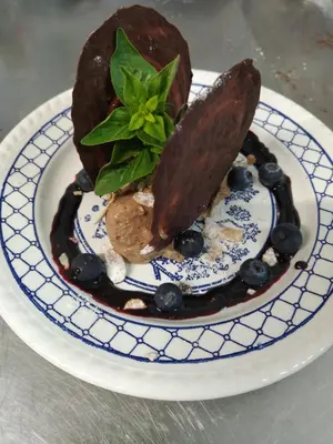 Nourriture dans l'hôtel ou à proximité