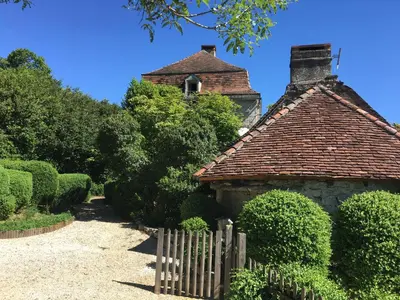 Jardin de l'établissement Manoir de Malagorse