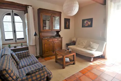 Coin salon dans l'établissement Gîte Manseng