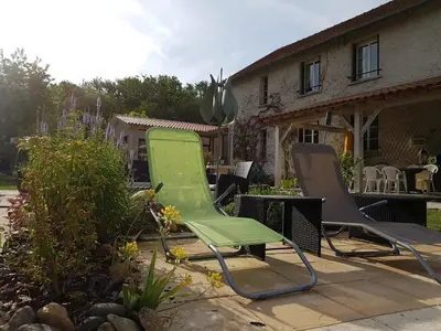 Jardin de l'établissement Domaine Des Catalpas