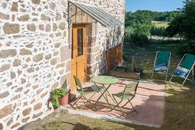 Jardin de l'établissement Les Granges De Cassard