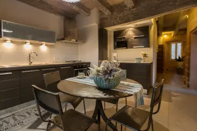 Cuisine ou kitchenette dans l'établissement Logis Hotel Le Relais du Quercy