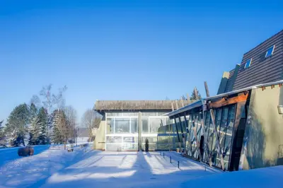 L'établissement VTF Le Domaine des Puys en hiver