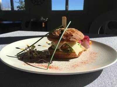 Nourriture dans l'hôtel ou à proximité