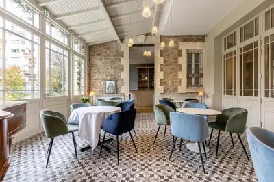 Coin salon dans l'établissement La Maison Blanche