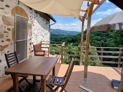 Vue générale sur la montagne ou vue sur la montagne depuis l'appartement