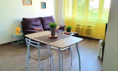 Coin salon dans l'établissement Appart Confortable à Tulle - Bien situé - Calme