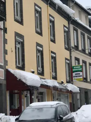 L'établissement Résidence Bardon-Perry en hiver