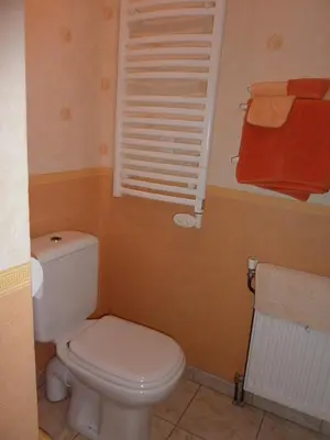 Salle de bains dans l'établissement Chambres d'Hôtes de l'Auraine