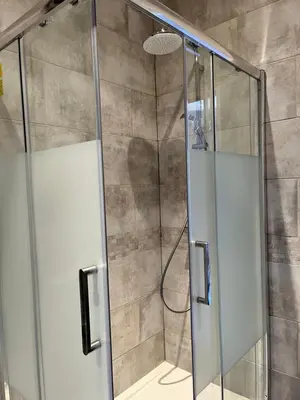 Salle de bains dans l'établissement Chez Jallot