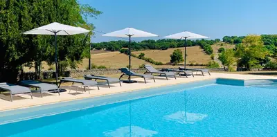 Piscine de l'établissement Hôtel Le Troubadour à Rocamadour ou située à proximité