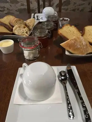 Nourriture dans la maison d'hôtes ou à proximité