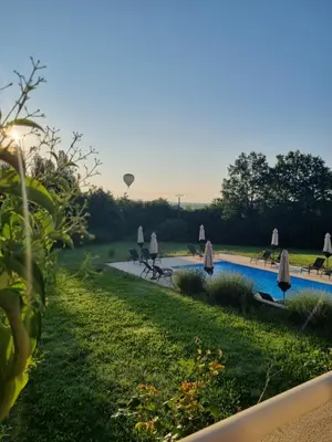 Piscine de l'établissement Au Périgord Noir ou située à proximité