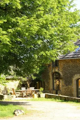 Jardin de l'établissement La Ferme du Pech